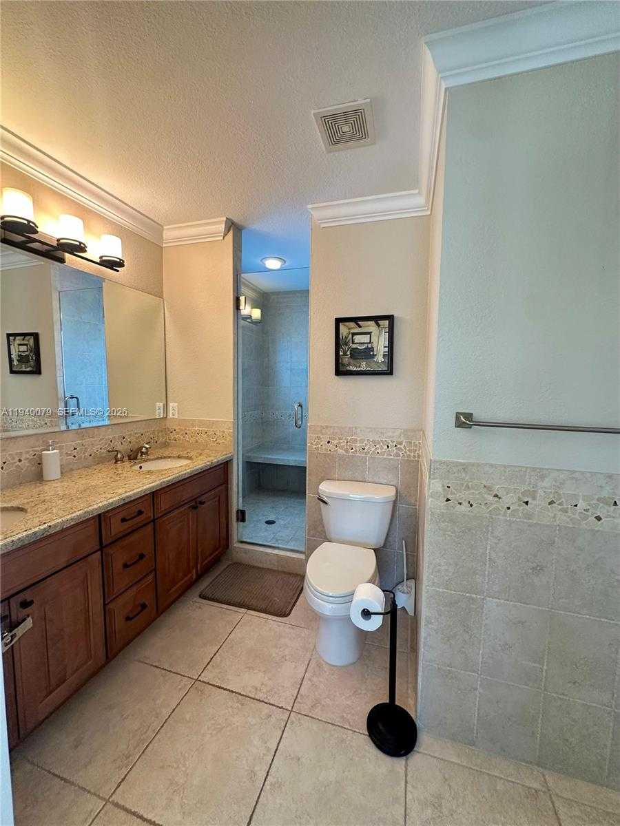 Small Image of 1516 AQUEDUCT LN #1, Key Largo Number 21