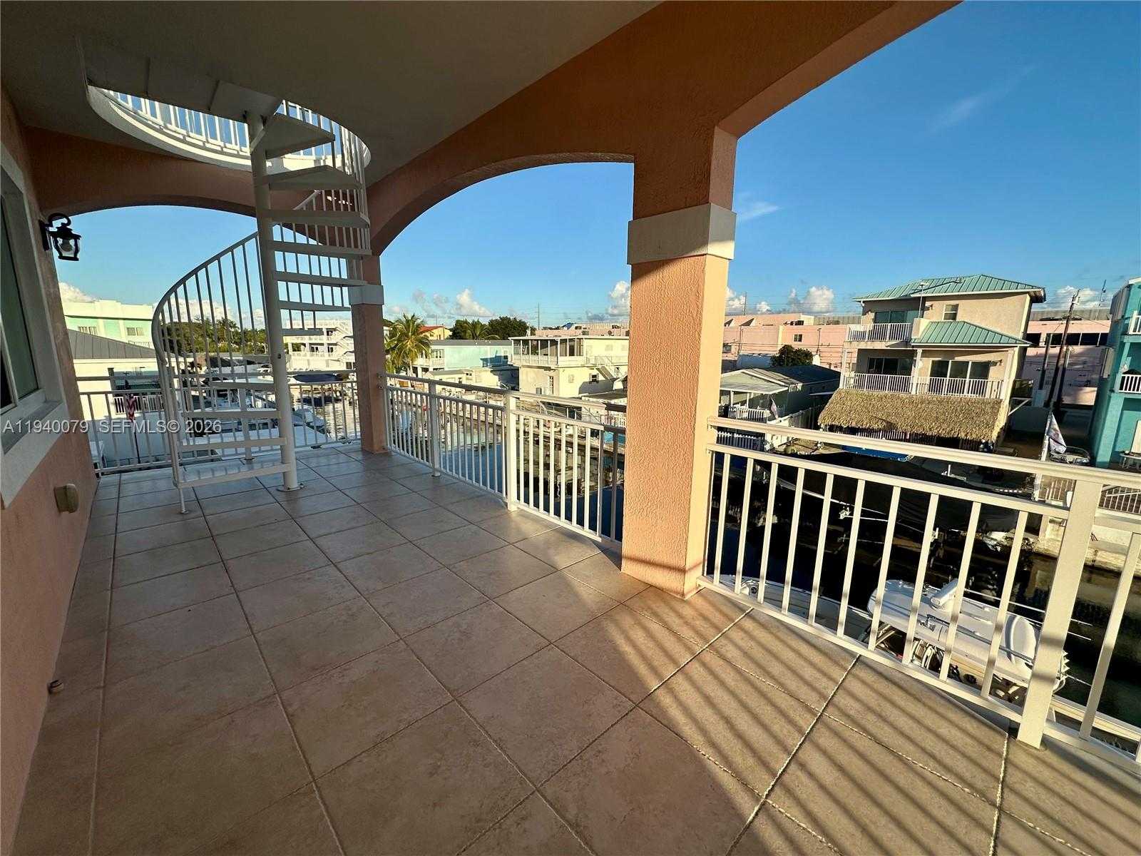 Small Image of 1516 AQUEDUCT LN #1, Key Largo Number 35