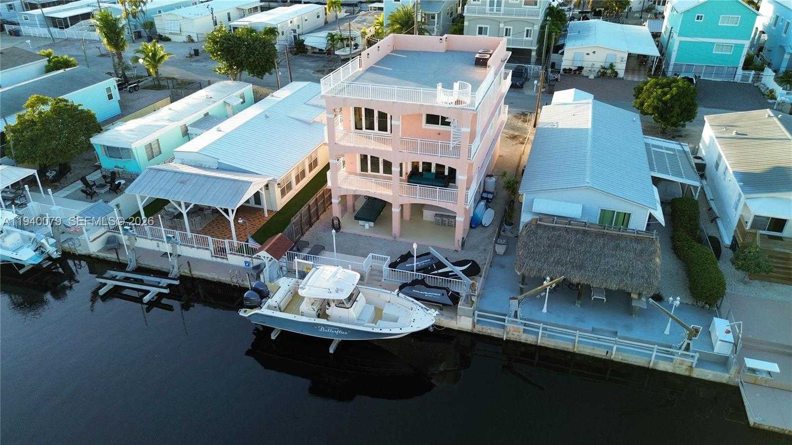 Small Image of 1516 AQUEDUCT LN #1, Key Largo Number 45