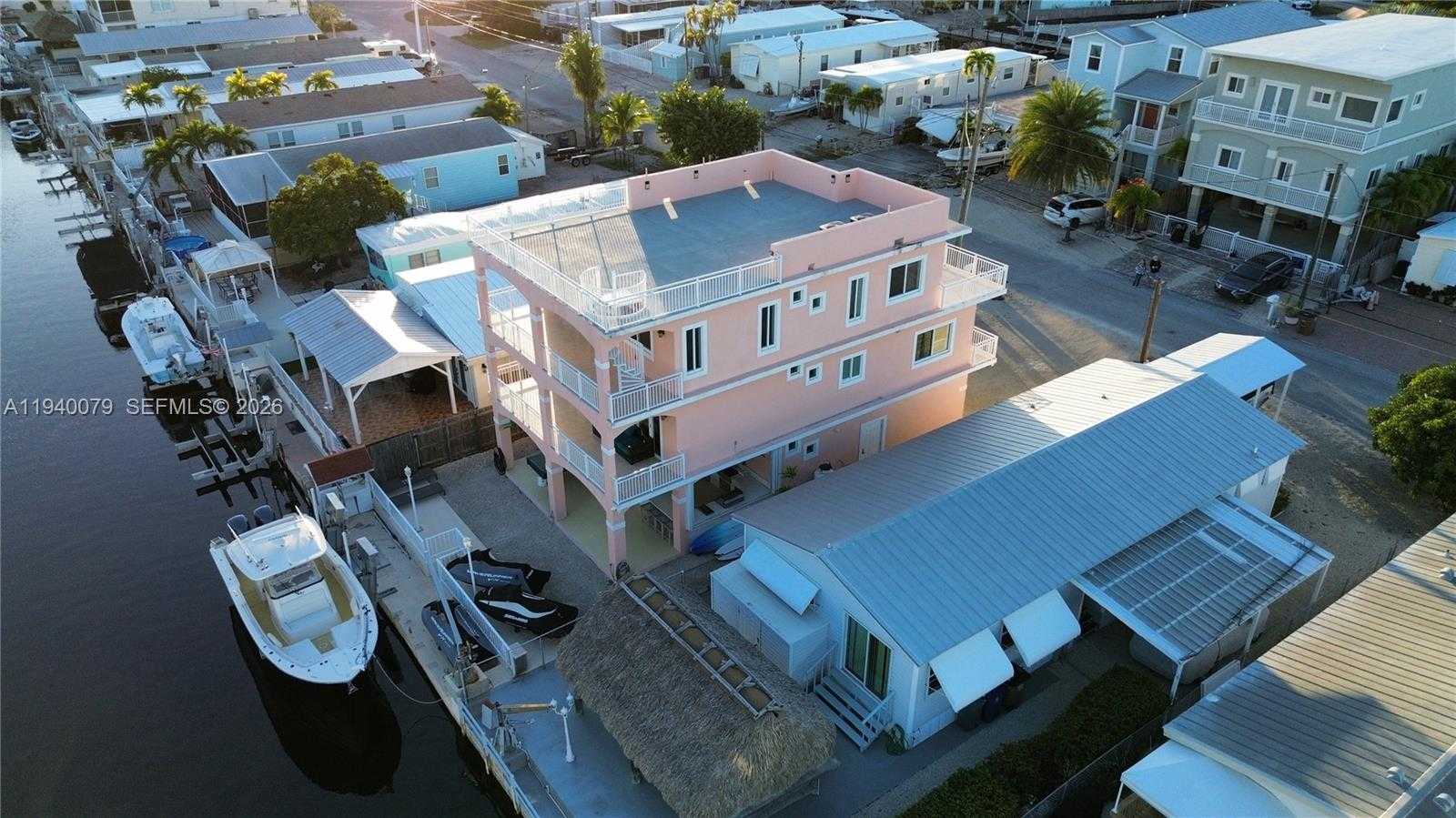 Small Image of 1516 AQUEDUCT LN #1, Key Largo Number 46