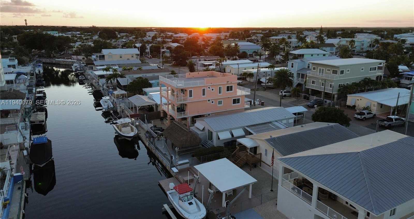 Small Image of 1516 AQUEDUCT LN #1, Key Largo Number 49