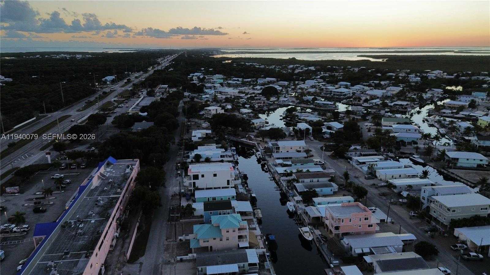 Small Image of 1516 AQUEDUCT LN #1, Key Largo Number 68