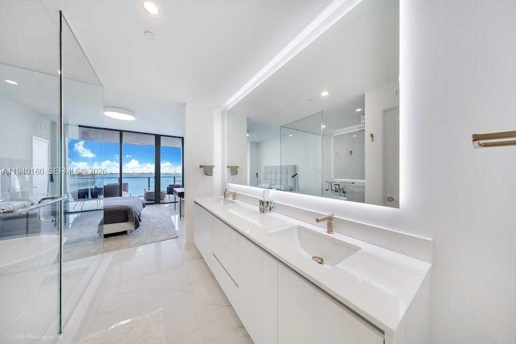 Small Image of 700 NORTH EAST 24 ST #1403, Miami Number 12