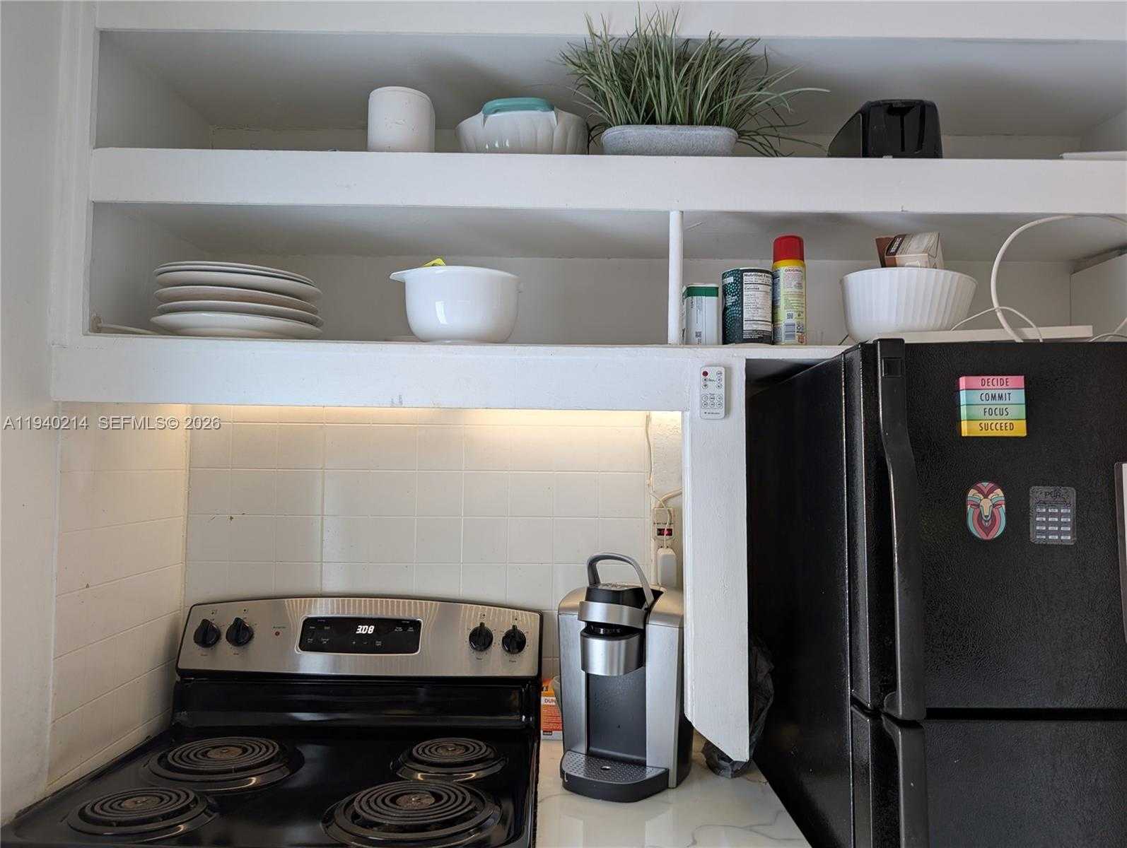 Small Image of 311 SOUTH WEST 2ND AVE #1, Dania Beach Number 11