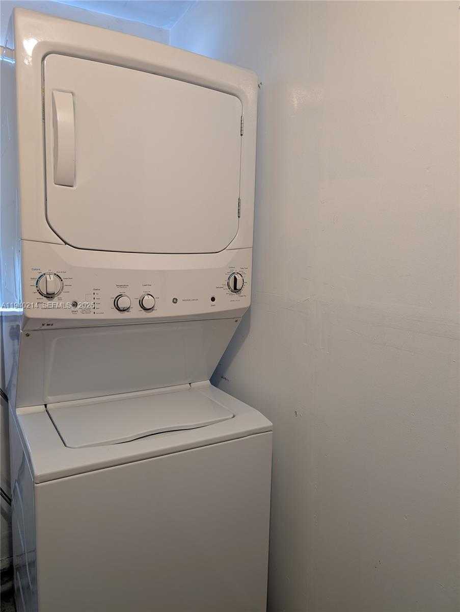 Small Image of 311 SOUTH WEST 2ND AVE #1, Dania Beach Number 16