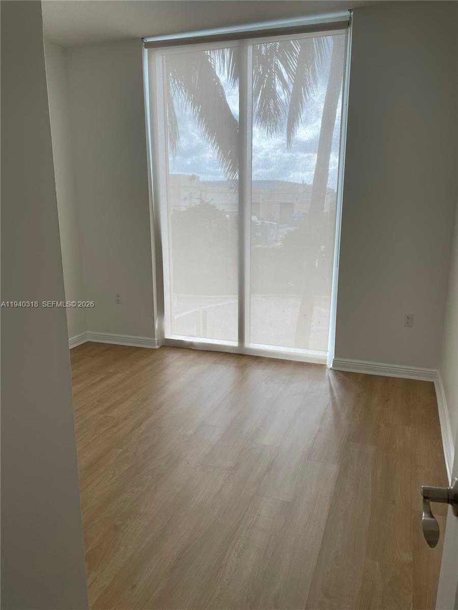 Small Image of 1745 EAST HALLANDALE BEACH BLVD #MEZ108W, Hallandale Beach Number 14