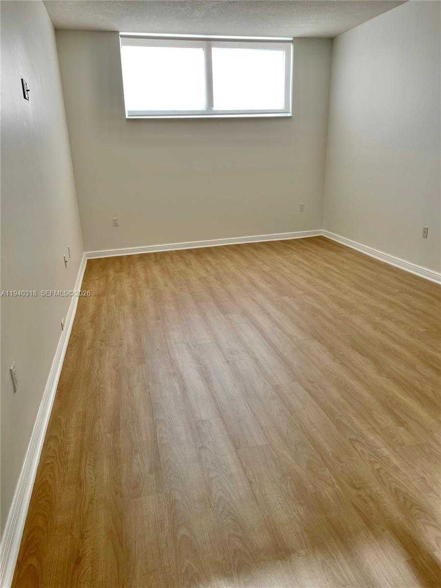 Small Image of 1745 EAST HALLANDALE BEACH BLVD #MEZ108W, Hallandale Beach Number 7