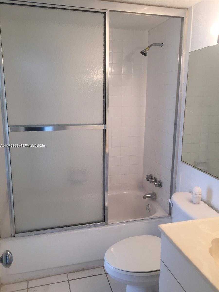 Small Image of 1251 NORTH EAST 108TH ST #811, Miami Number 16