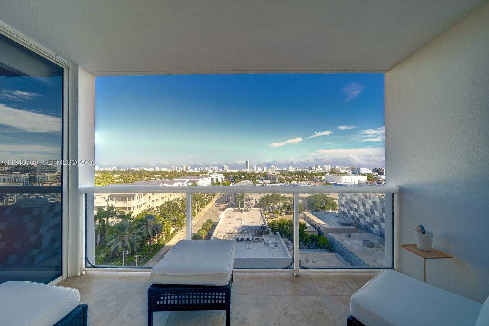 Small Image of 1900 SUNSET HARBOUR DR #1005, Miami Beach Number 12