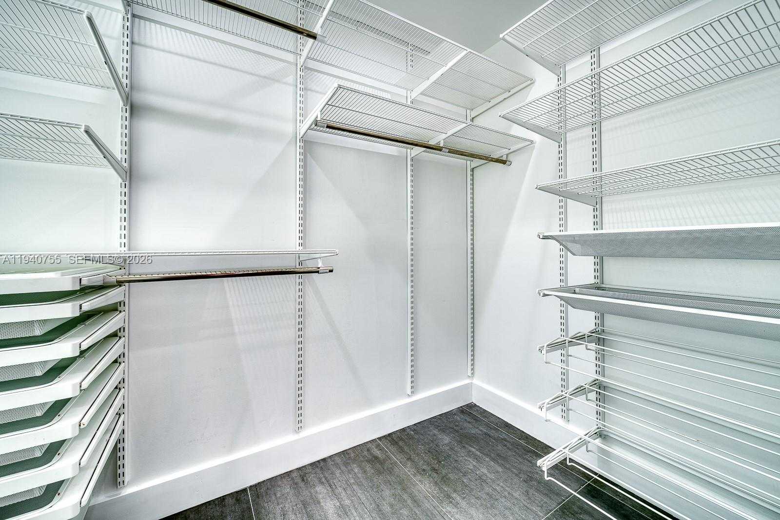 Small Image of 4000 KUMQUAT AVE, Miami Number 17