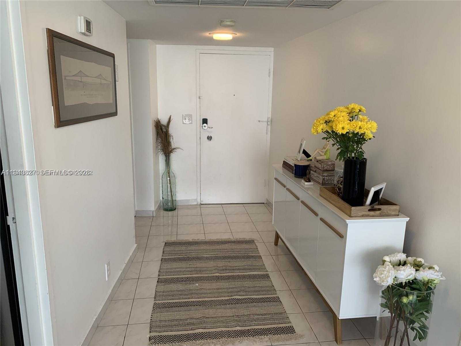 Small Image of 900 BAY DR #211, Miami Beach Number 20