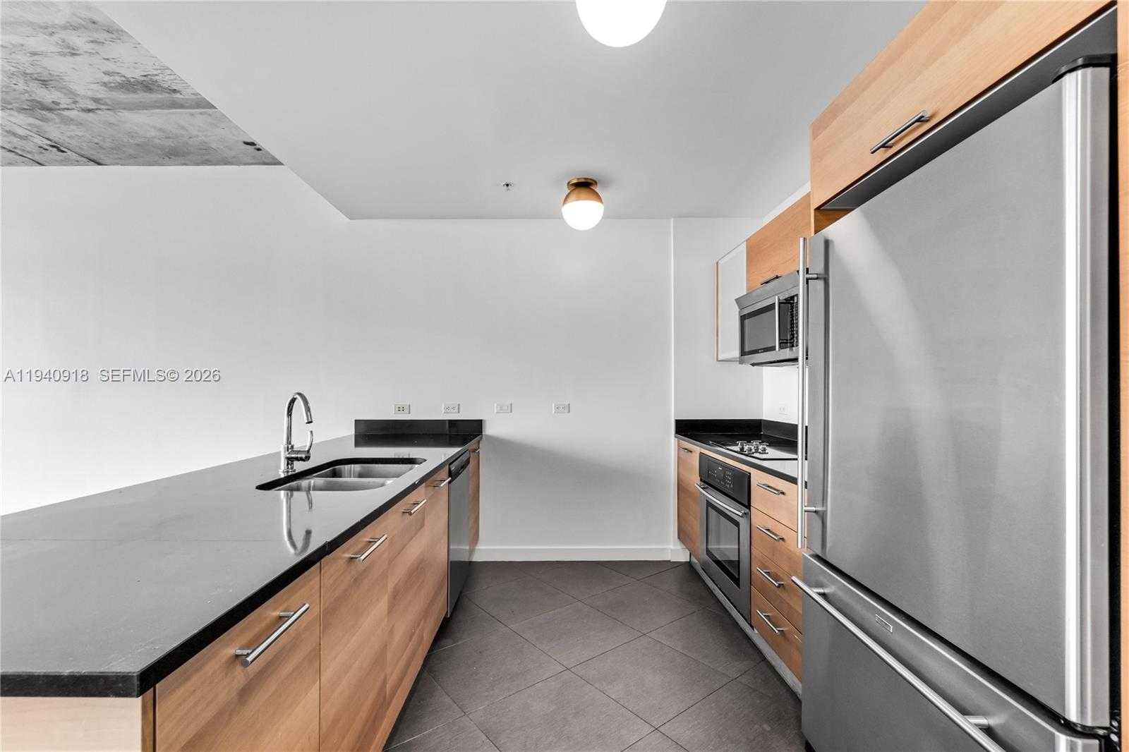 Small Image of 3301 NORTH EAST 1ST AVE #H0807, Miami Number 7