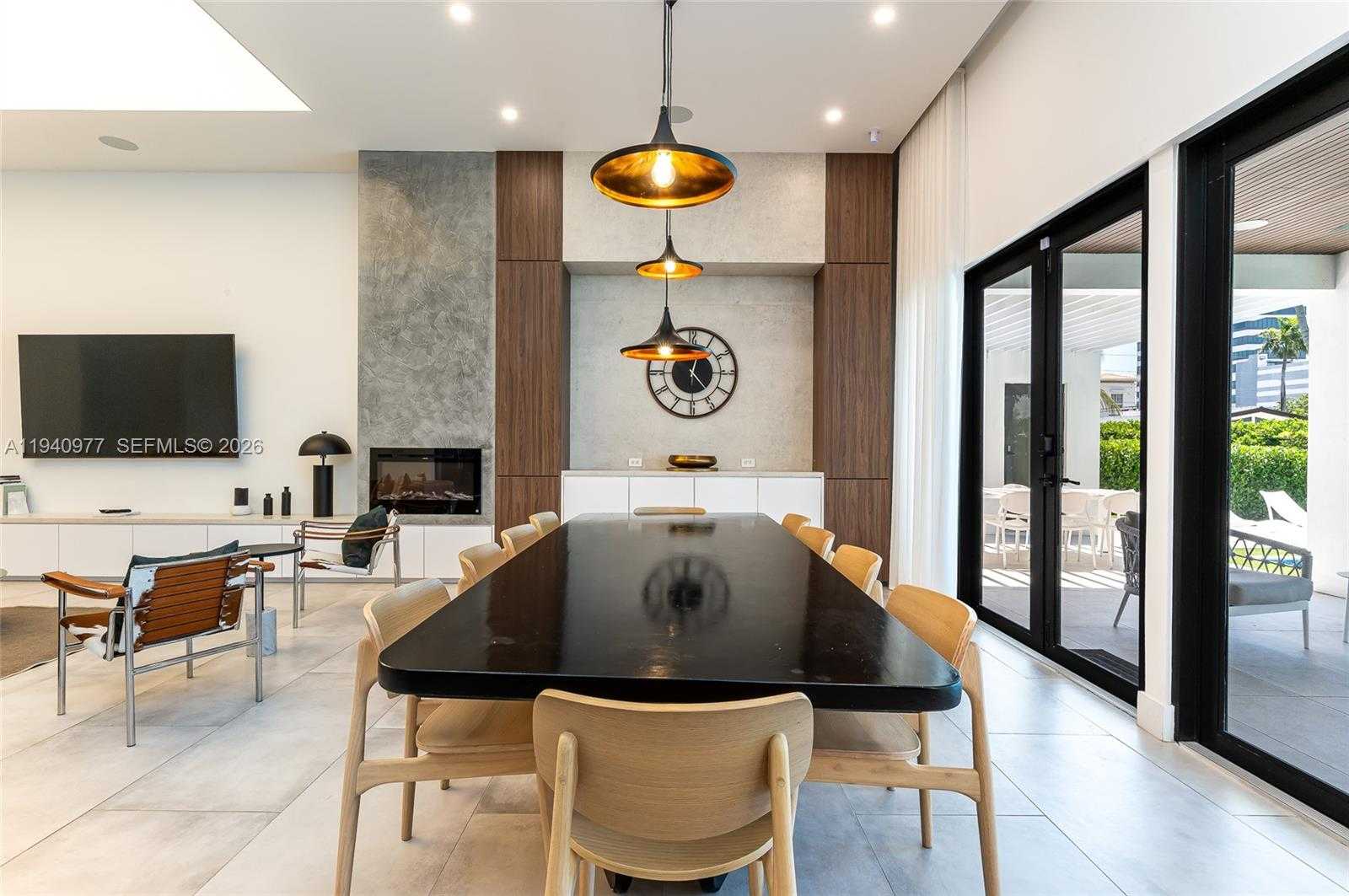 Small Image of 2560 NORTH EAST 199TH ST, Miami Number 13