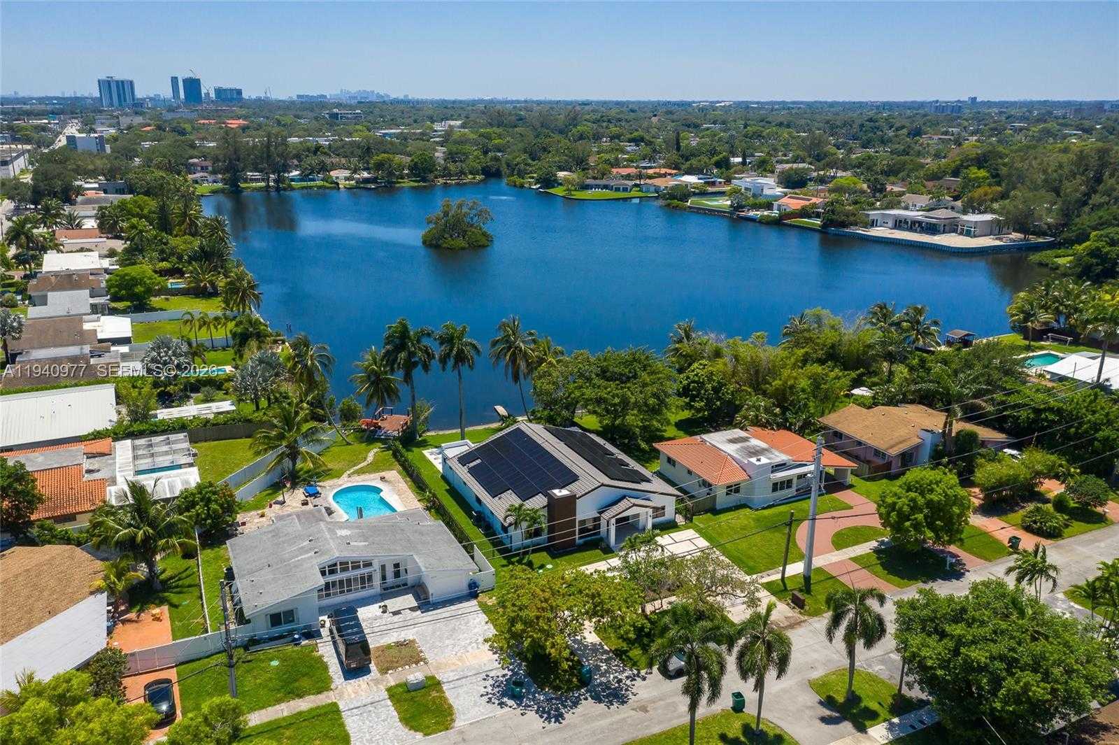 Small Image of 2560 NORTH EAST 199TH ST, Miami Number 69