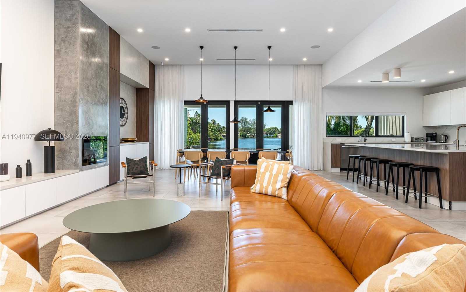 Small Image of 2560 NORTH EAST 199TH ST, Miami Number 7