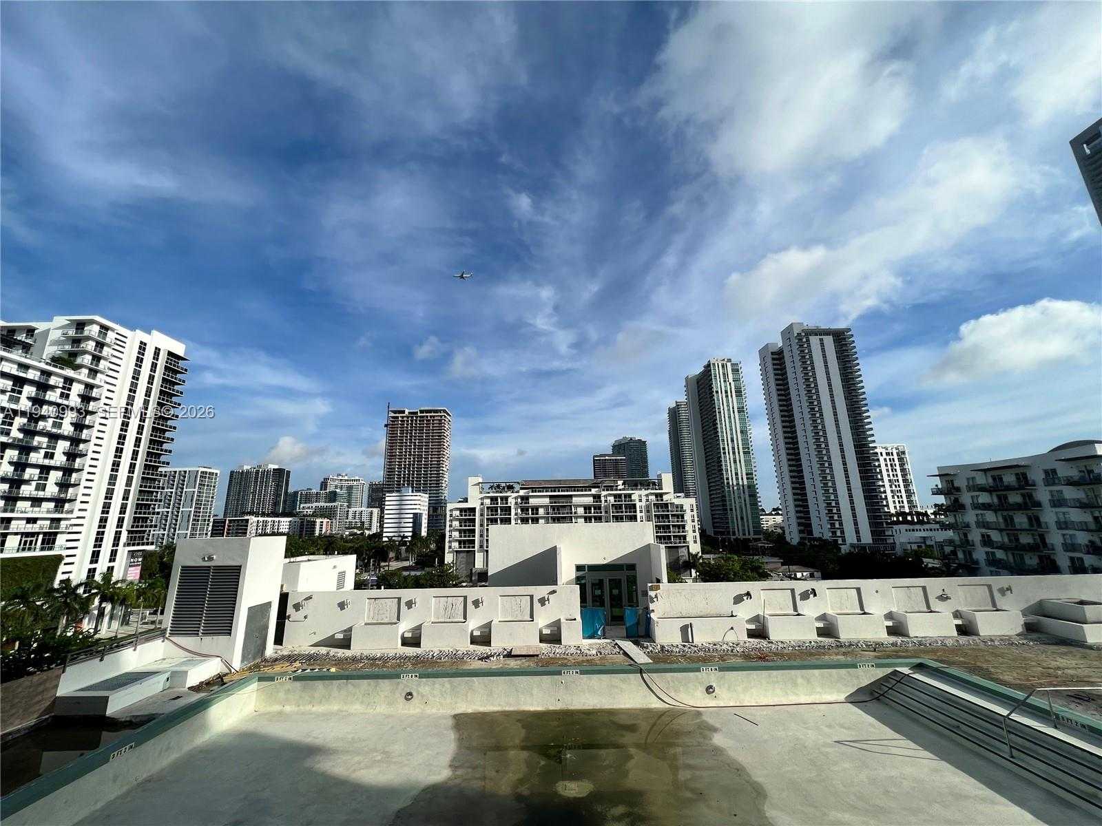 Small Image of 333 NORTH EAST 24TH ST #605, Miami Number 19