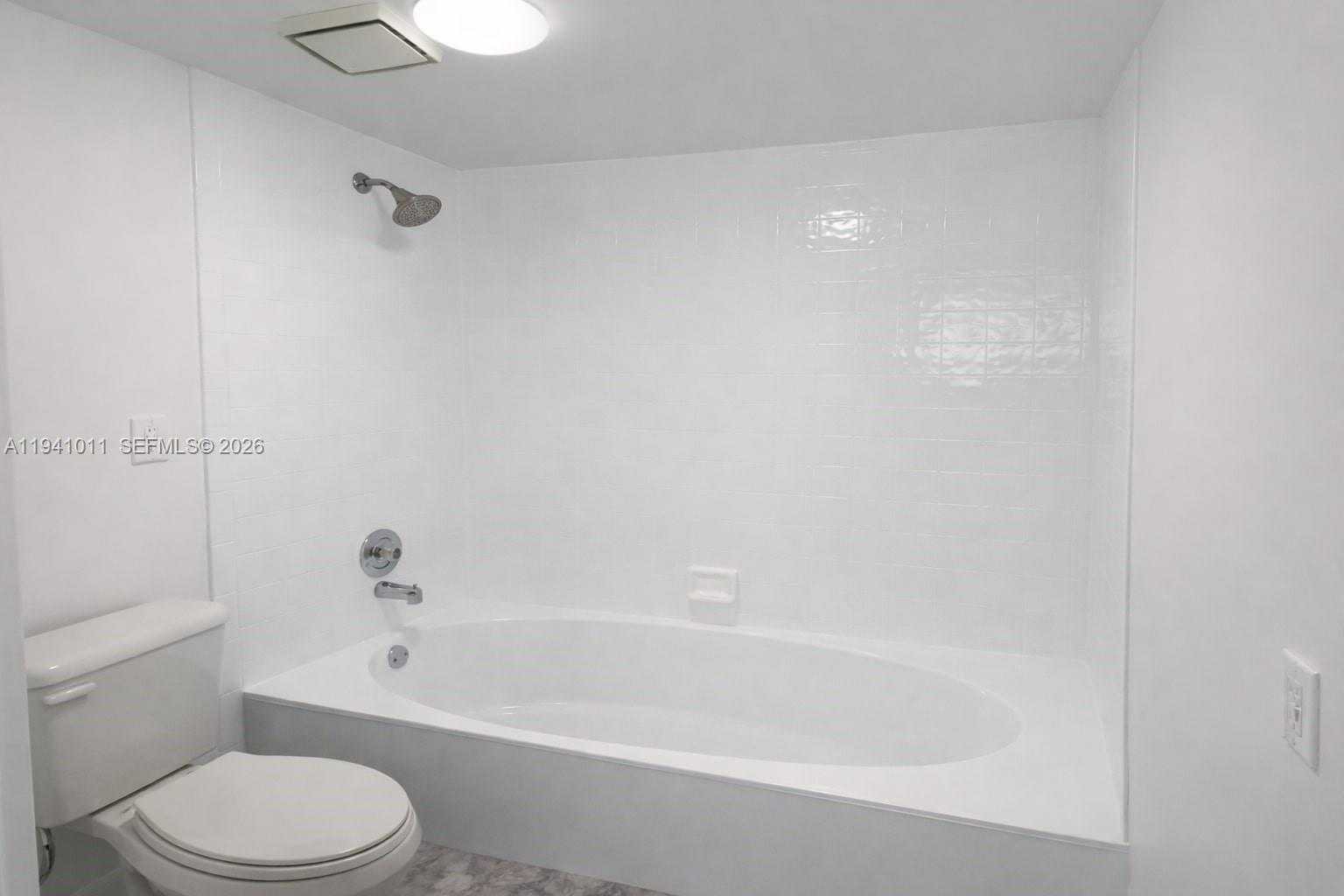 Small Image of 3552 MAGELLAN CIR #126, Aventura Number 11