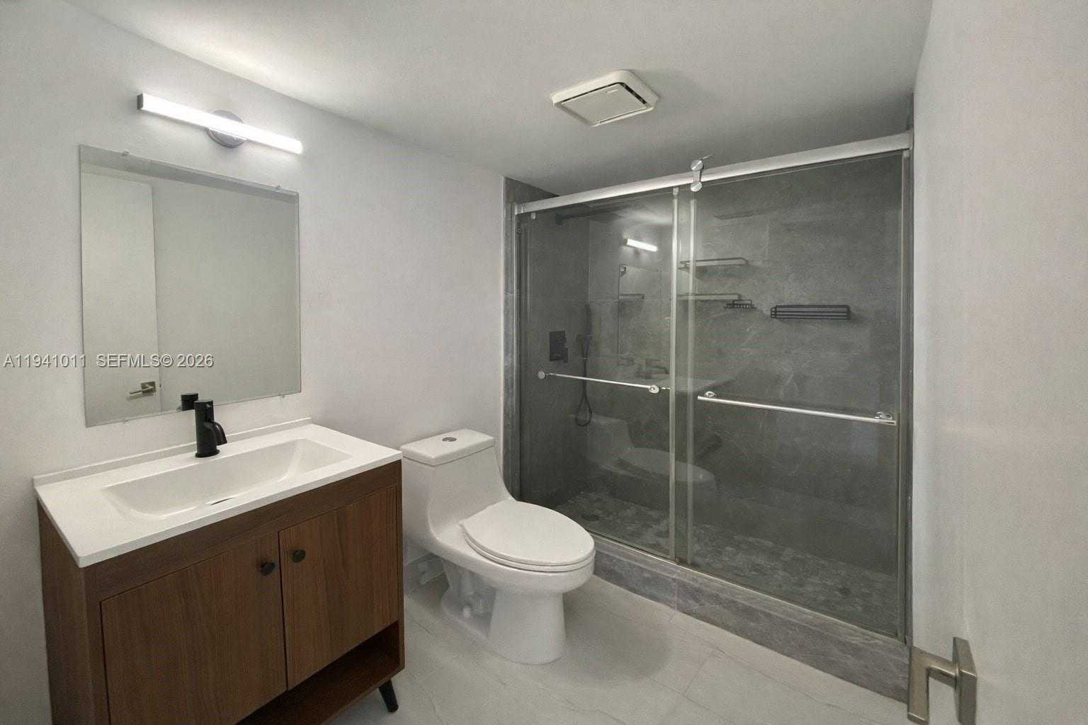 Small Image of 3552 MAGELLAN CIR #126, Aventura Number 13