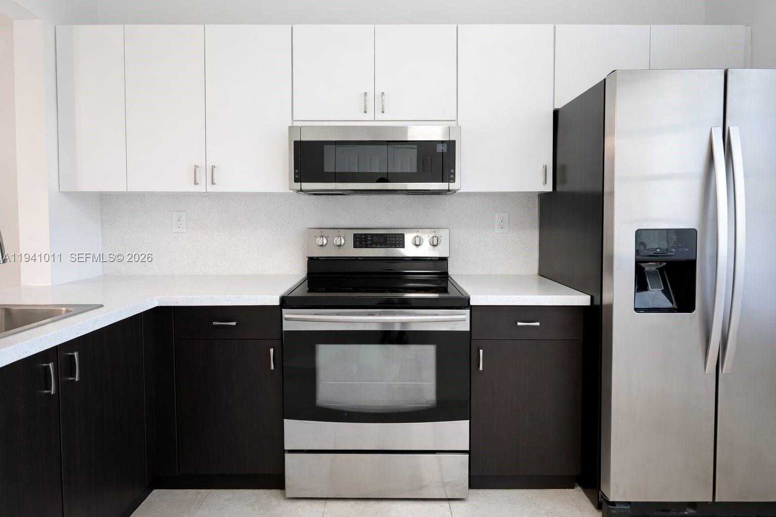 Small Image of 3552 MAGELLAN CIR #126, Aventura Number 5