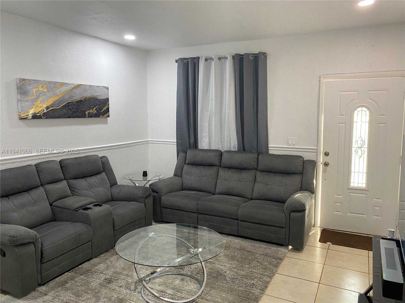 Small Image of 1631 NORTH WEST 29TH AVE, Miami Number 13