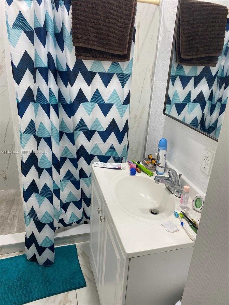 Small Image of 1631 NORTH WEST 29TH AVE, Miami Number 23