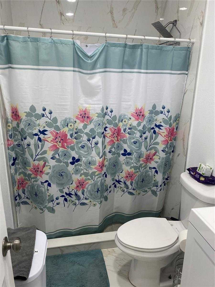 Small Image of 1631 NORTH WEST 29TH AVE, Miami Number 24