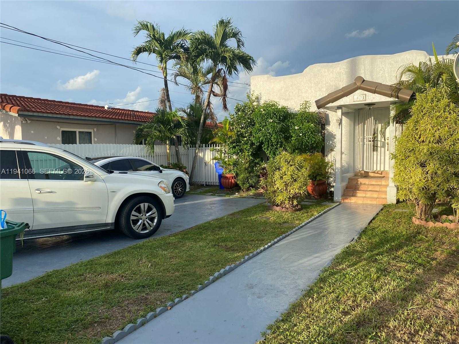 Small Image of 1631 NORTH WEST 29TH AVE, Miami Number 3