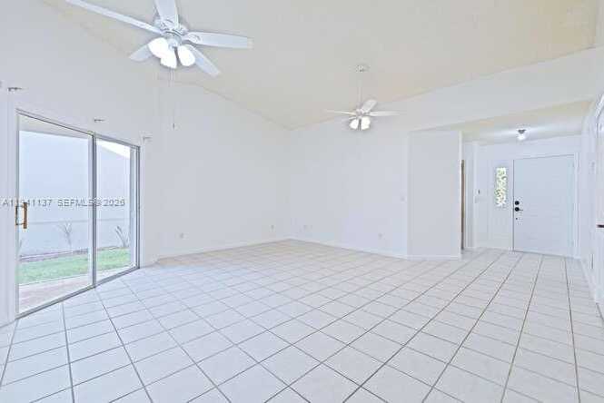 Small Image of 642 SOUTH EAST 22ND DR #642, Homestead Number 3