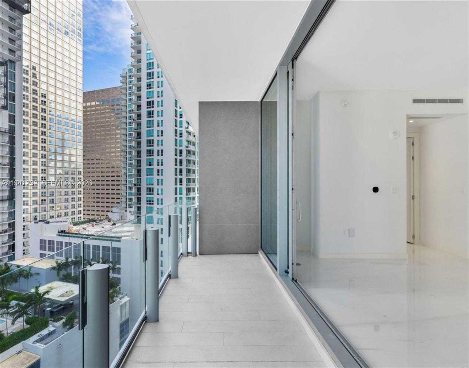 Small Image of 300 BISCAYNE BLVD WAY #1908W, Miami Number 13