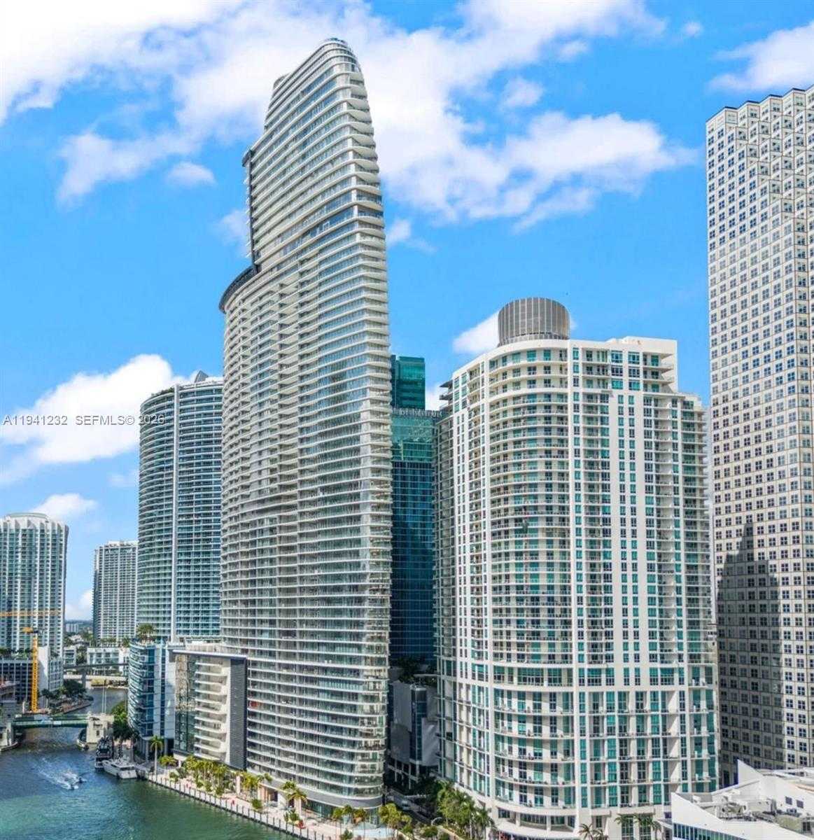 Small Image of 300 BISCAYNE BLVD WAY #1908W, Miami Number 18