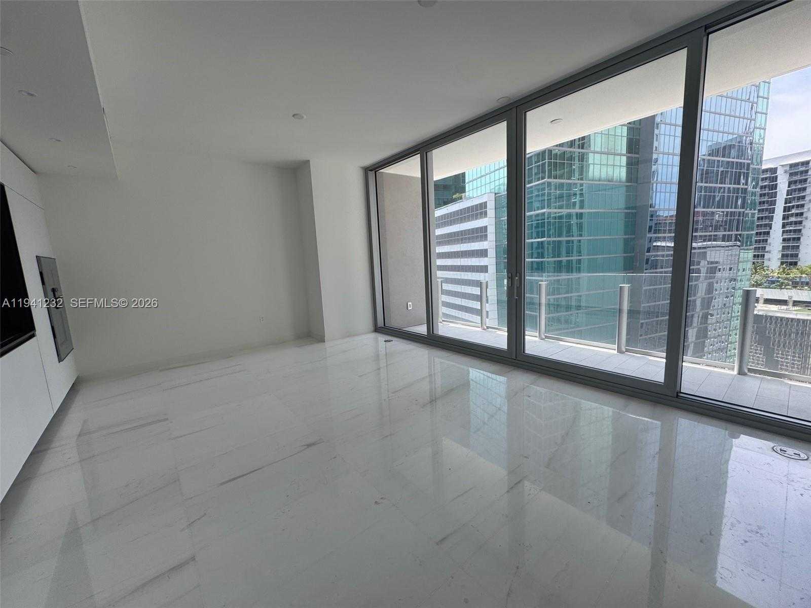 Small Image of 300 BISCAYNE BLVD WAY #1908W, Miami Number 2