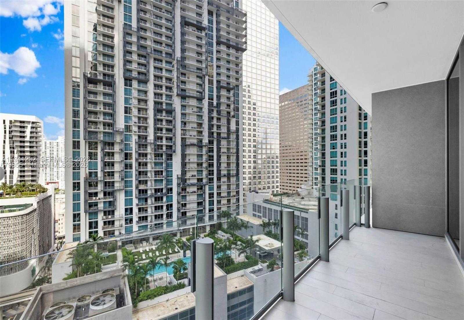 Small Image of 300 BISCAYNE BLVD WAY #1908W, Miami Number 20