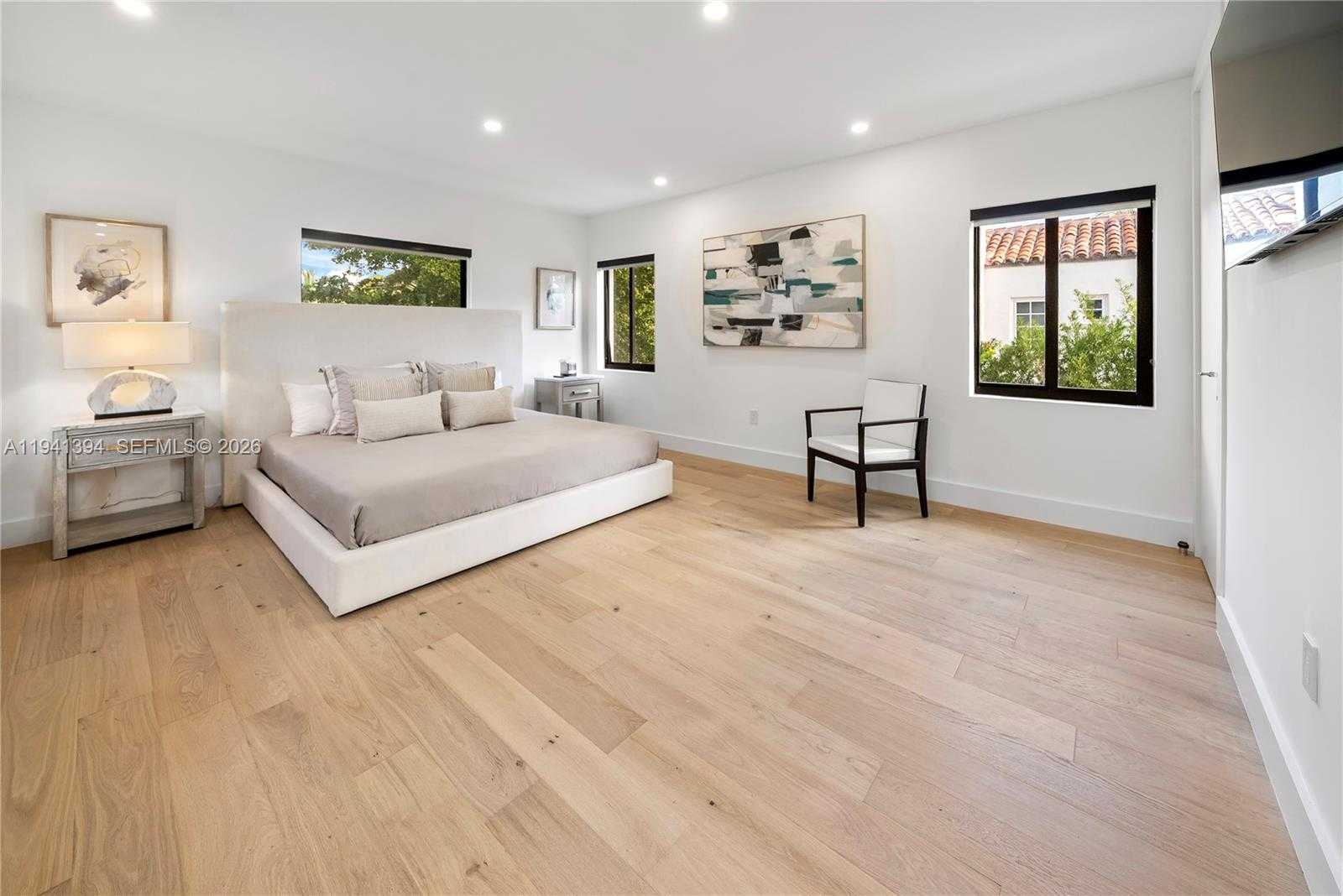 Small Image of 600 NORTH EAST 57TH ST, Miami Number 23