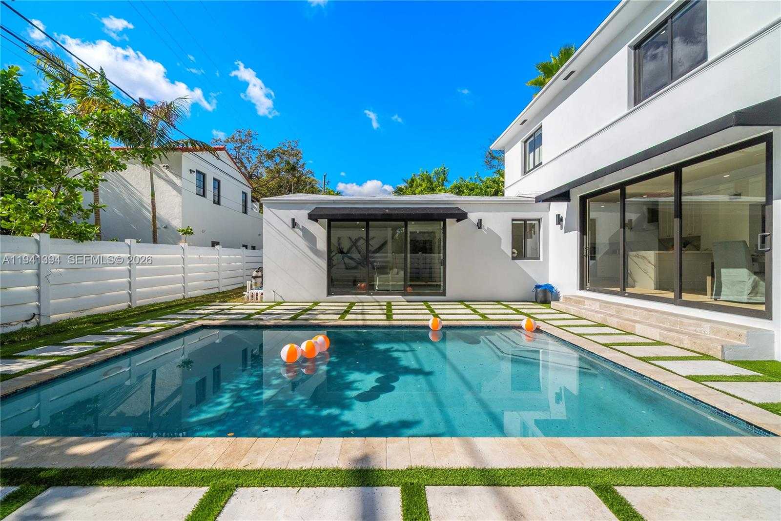 Small Image of 600 NORTH EAST 57TH ST, Miami Number 34