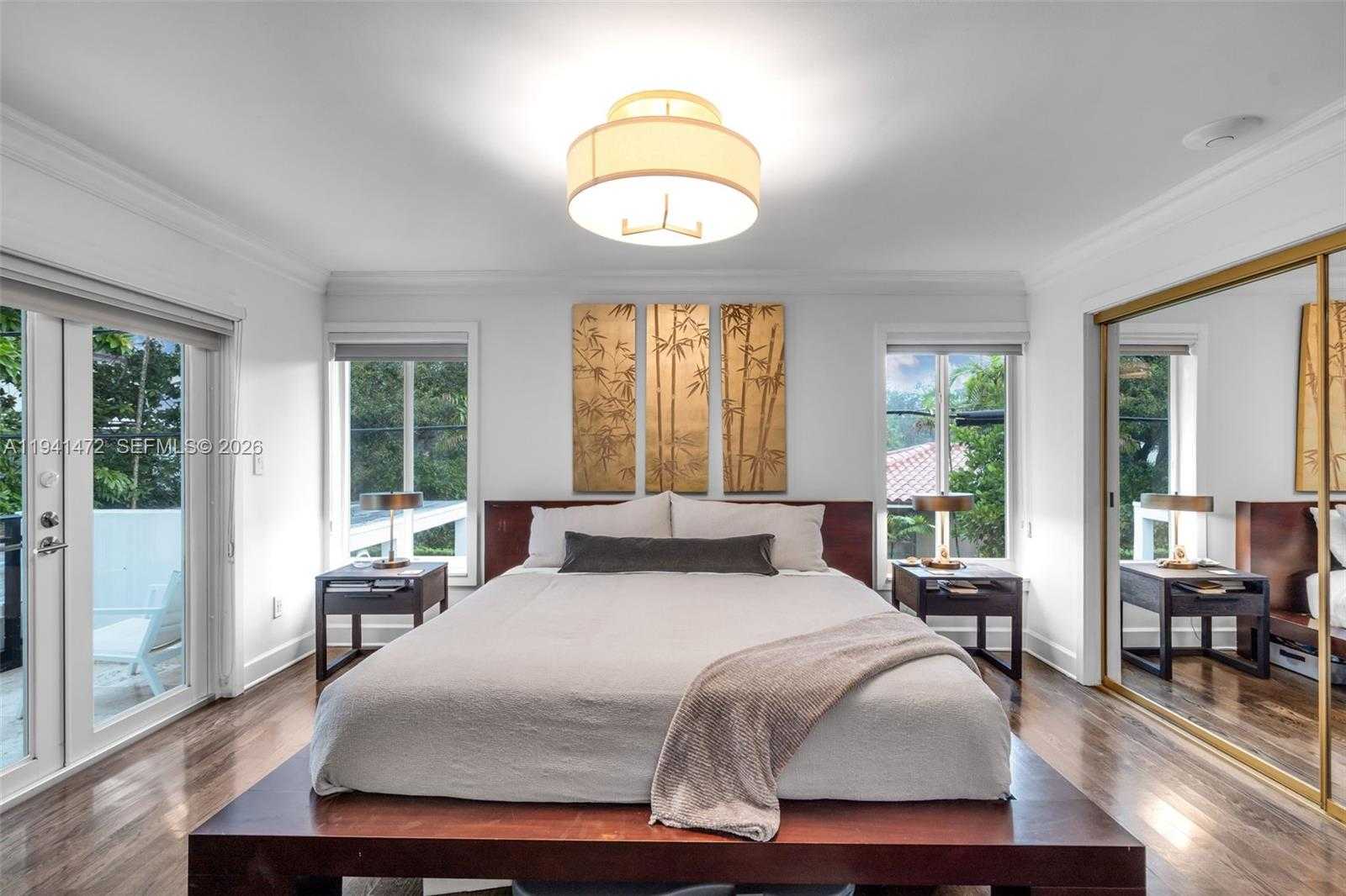 Small Image of 1030 MANATI AVE, Coral Gables Number 17