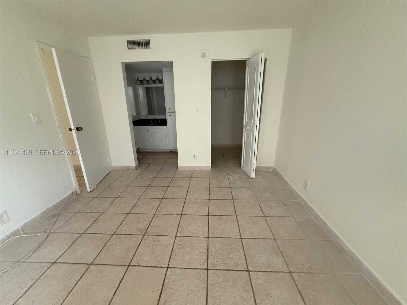 Small Image of 16919 NORTH BAY RD #314, Sunny Isles Beach Number 34