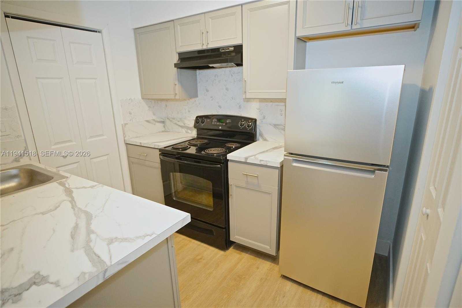 Small Image of 17425 NORTH WEST 67TH PL #B-13, Hialeah Number 2