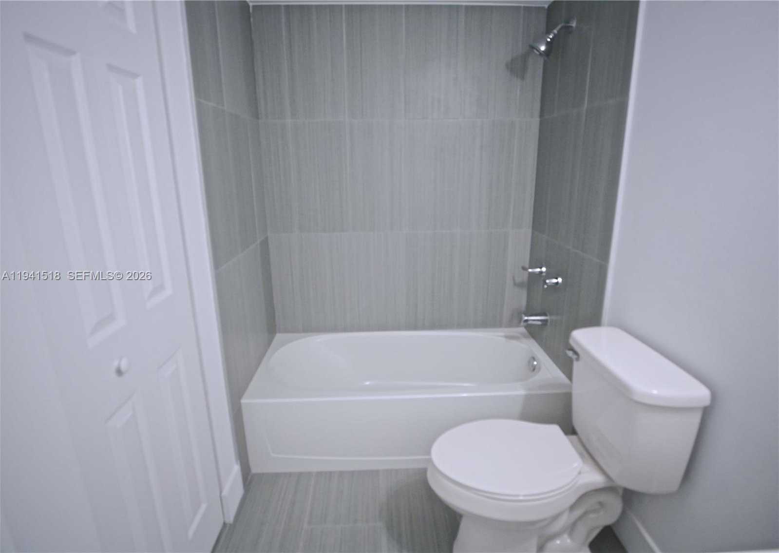 Small Image of 17425 NORTH WEST 67TH PL #B-13, Hialeah Number 20