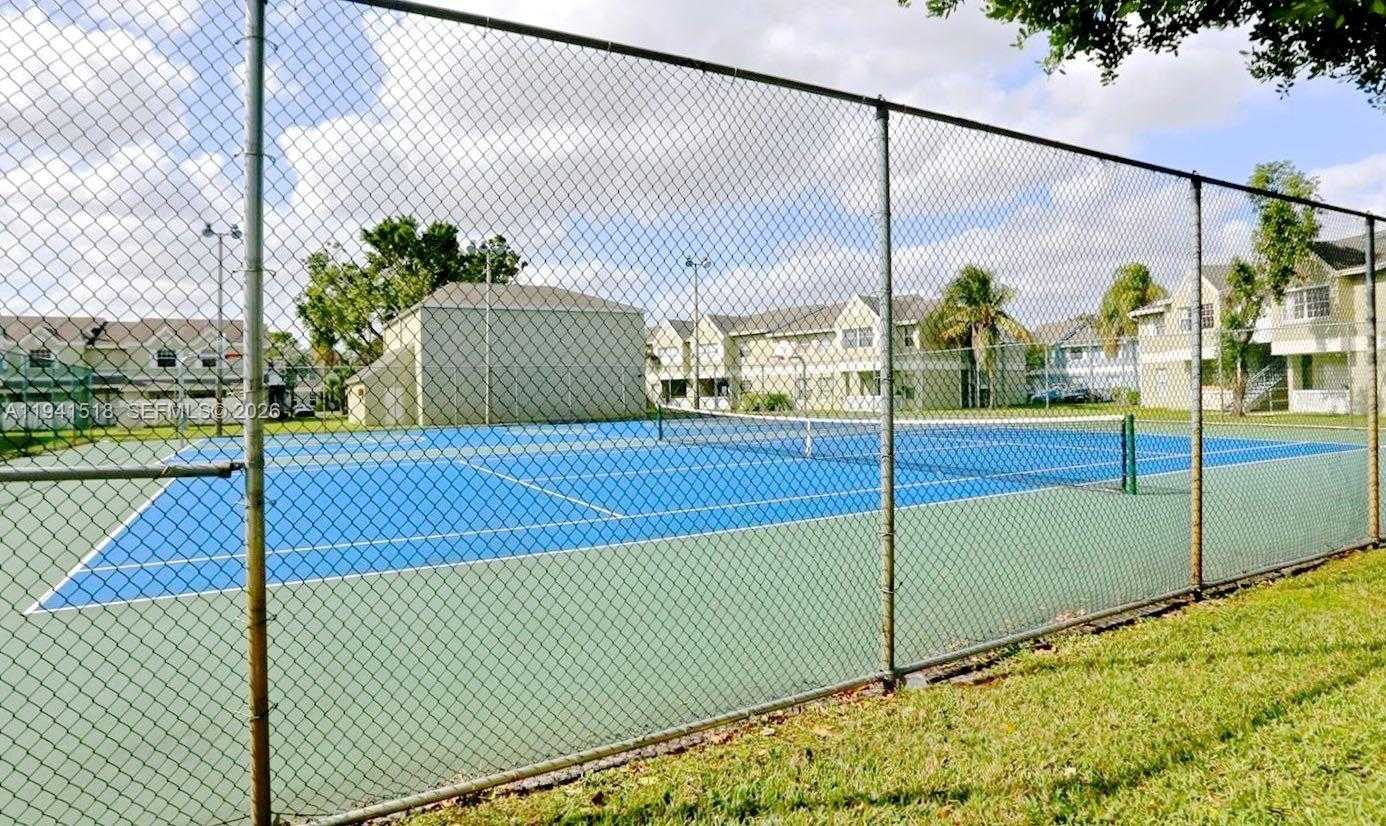 Small Image of 17425 NORTH WEST 67TH PL #B-13, Hialeah Number 9