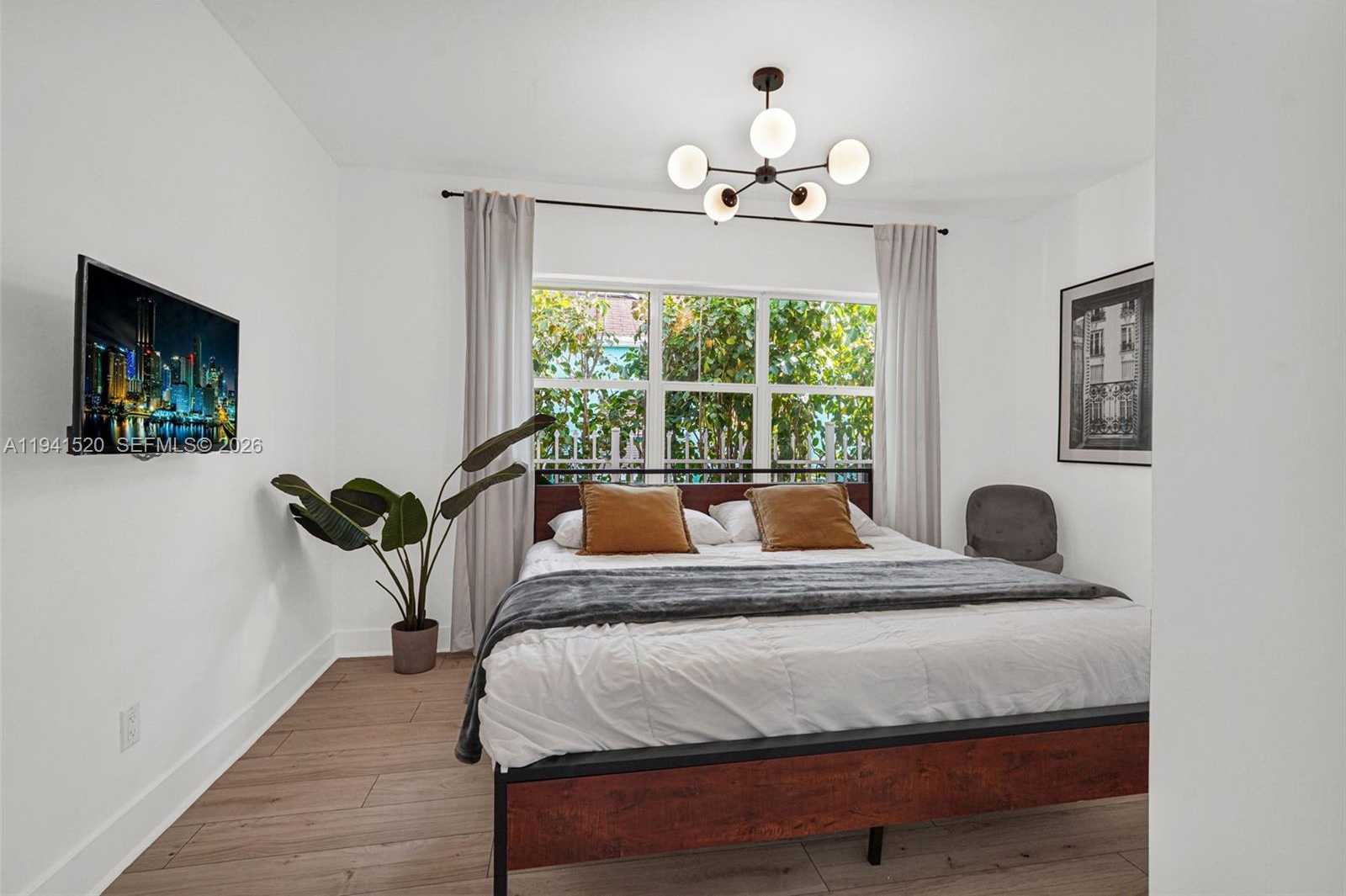 Small Image of 37 NORTH WEST 47TH ST, Miami Number 10