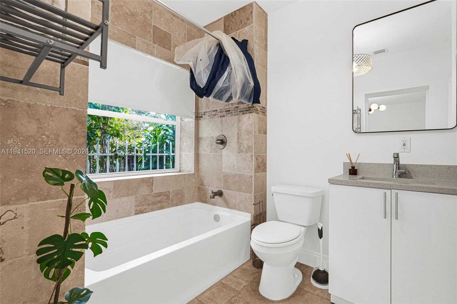 Small Image of 37 NORTH WEST 47TH ST, Miami Number 16