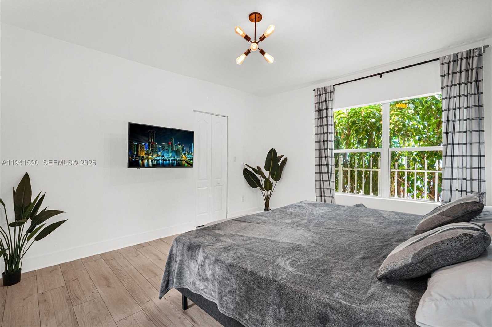 Small Image of 37 NORTH WEST 47TH ST, Miami Number 19