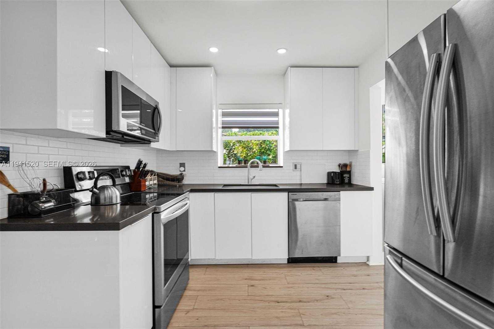 Small Image of 37 NORTH WEST 47TH ST, Miami Number 26