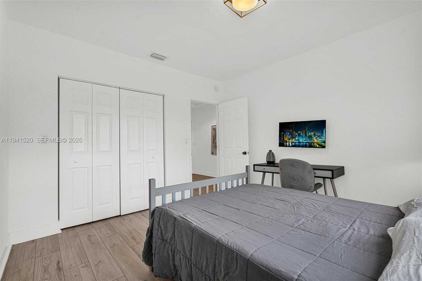 Small Image of 37 NORTH WEST 47TH ST, Miami Number 38