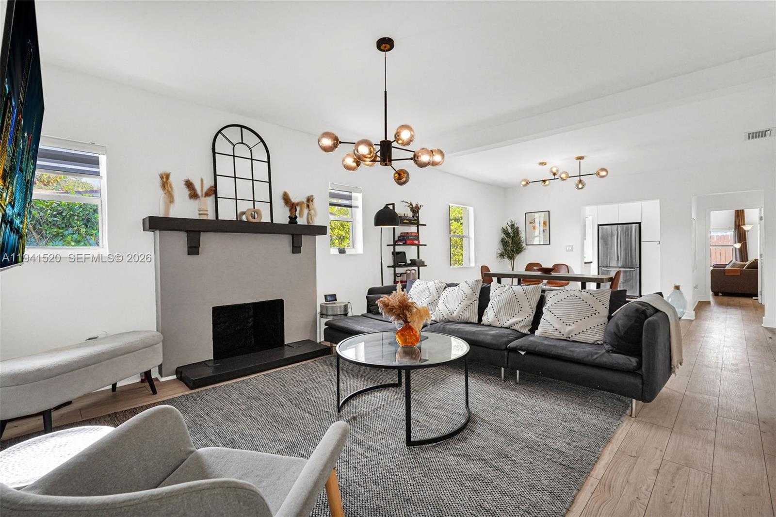 Small Image of 37 NORTH WEST 47TH ST, Miami Number 4