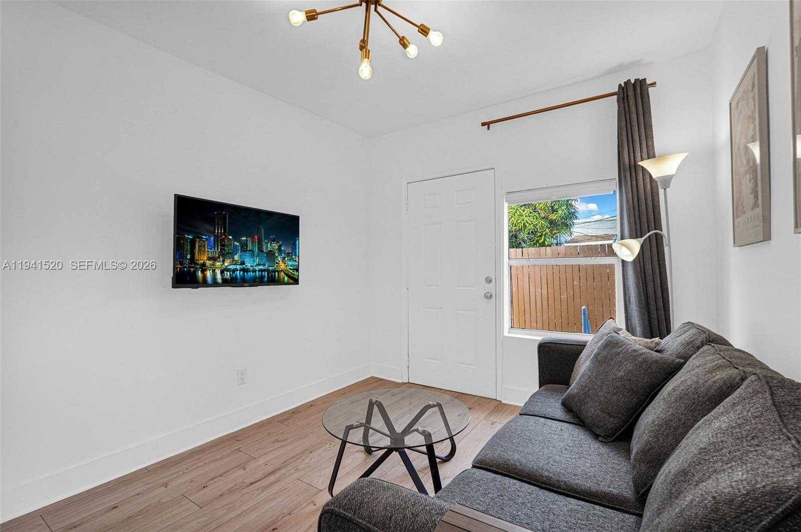 Small Image of 37 NORTH WEST 47TH ST, Miami Number 40