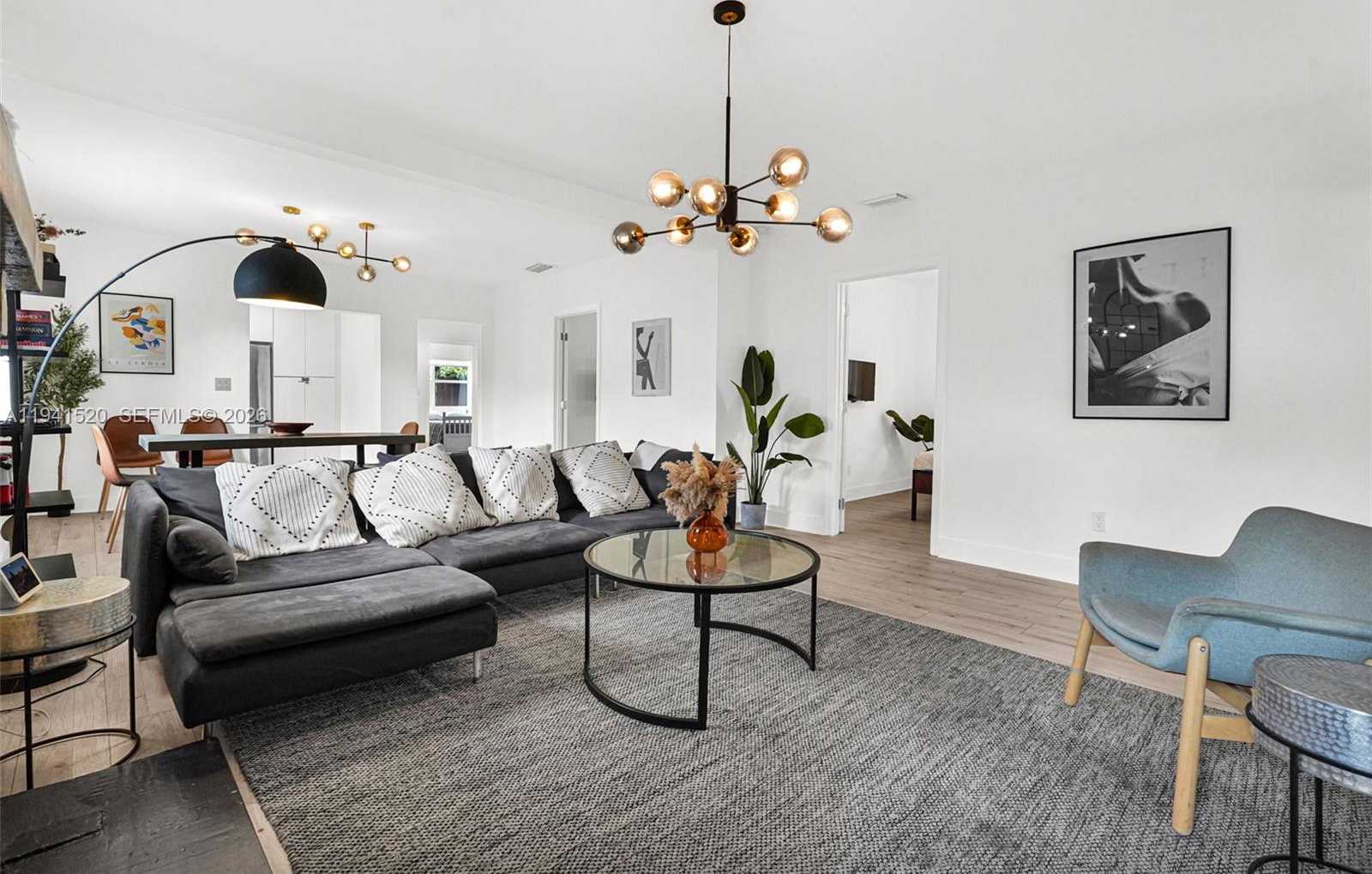 Small Image of 37 NORTH WEST 47TH ST, Miami Number 7