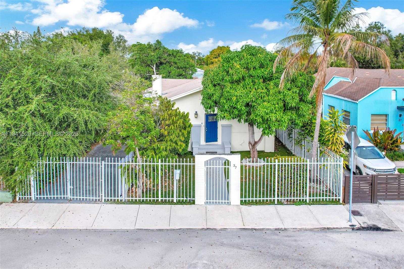 Small Image of 37 NORTH WEST 47TH ST, Miami Number 81