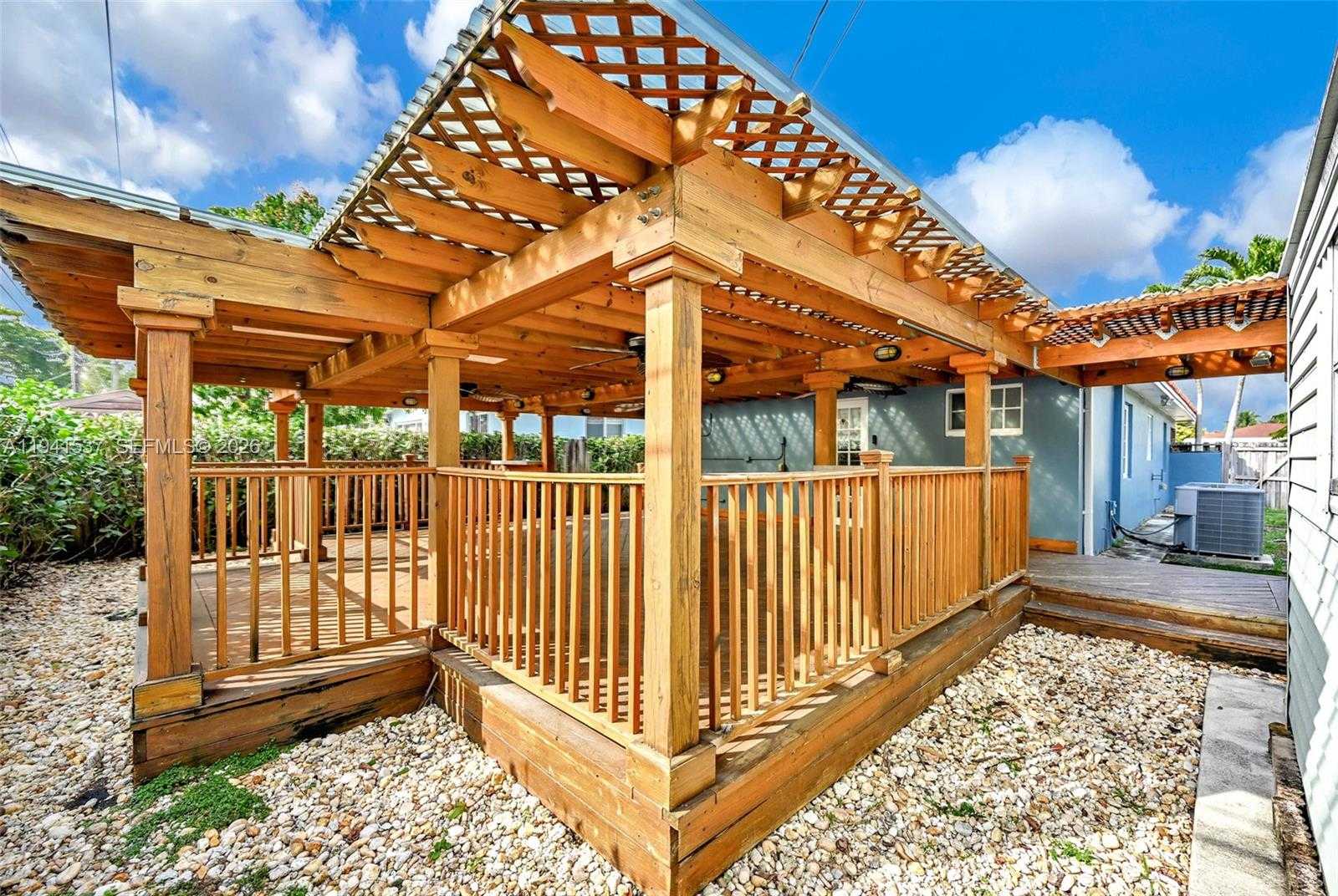 Small Image of 6560 SOUTH WEST 39TH ST, Miami Number 17