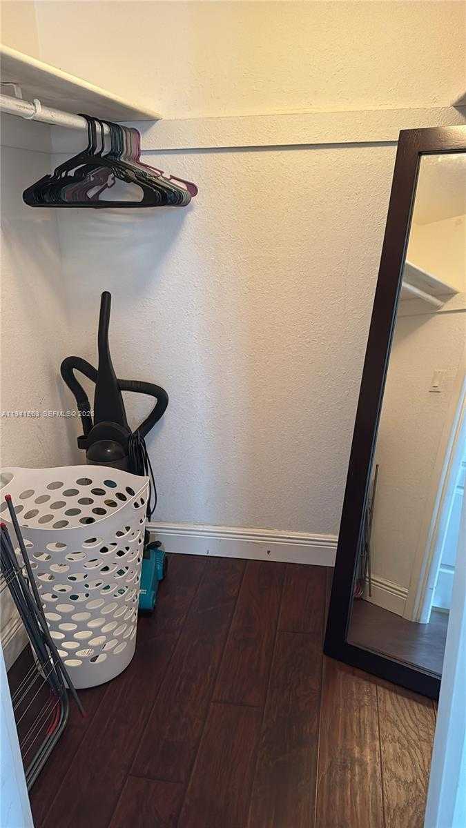 Small Image of 4920 NORTH WEST 79TH AVE #204, Doral Number 10